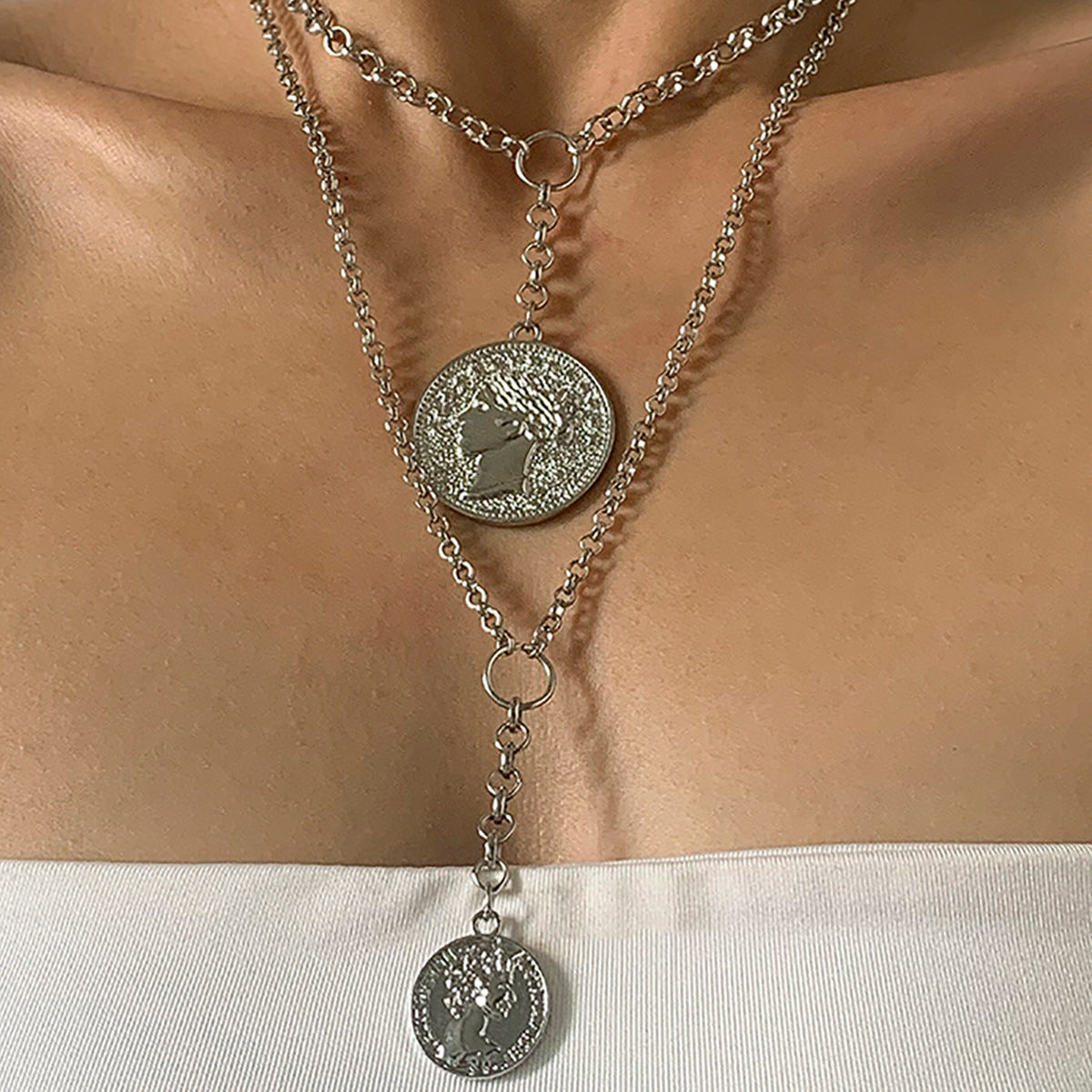 Jewelry Portrait Embossed Tassel Necklace Female