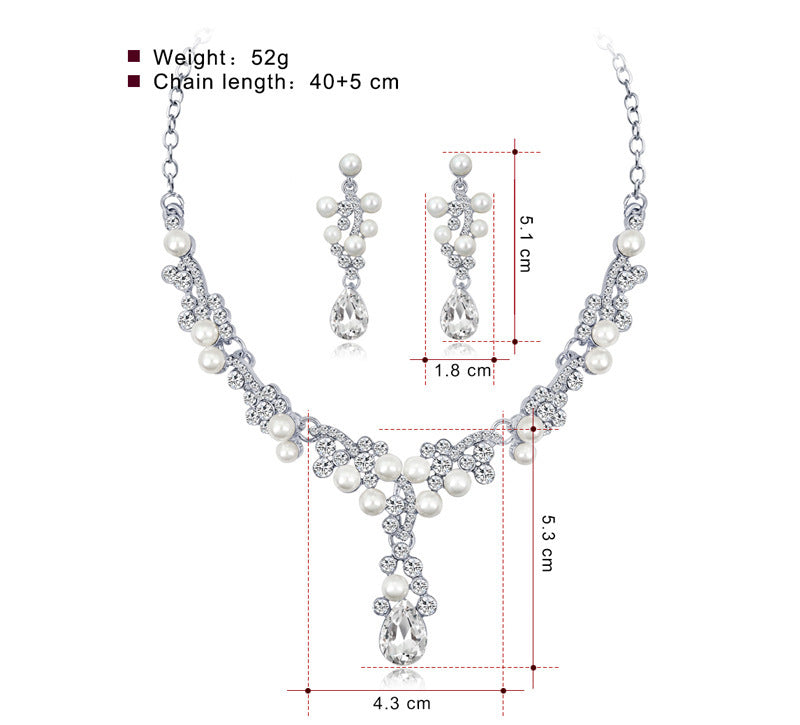 Elegant Alloy Diamond Crystal Necklace Two-piece Earrings Set